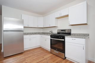 242F Kearsing Pkwy #3, Monsey, NY 10952