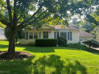 110 Woodland Dr, Millersburg, OH 44654