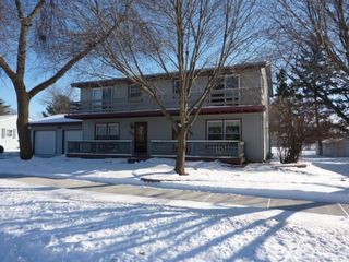318-320 Sunset Dr, Janesville, WI 53548