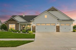 13693 Stone Table Blvd, Fort Wayne, IN 46845