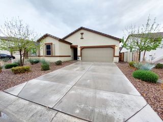 311 W  Powell Dr, San Tan Valley, AZ 85140