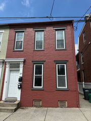 327 Cherry St #A, Columbia, PA 17512