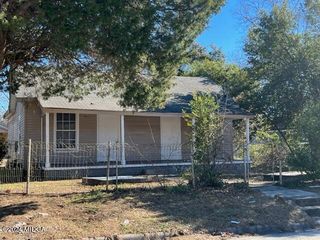 3737 Grand Ave, Macon, GA 31204