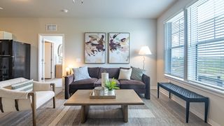 7118 International Dr #101, Bettendorf, IA 52722