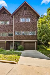 709 Timberwick Pl, Manhattan, KS 66503