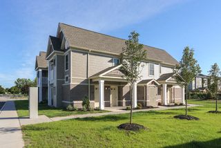 1410 Deer Lakes Dr #3914, Buffalo, NY 14228