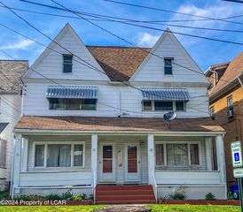 69-71 S  Grant St, Wilkes Barre, PA 18702