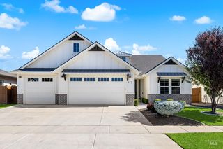 472 S  Aspen Lakes Way, Star, ID 83669