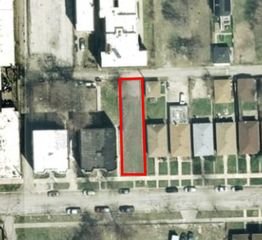 4330 W  18th St, Chicago, IL 60623