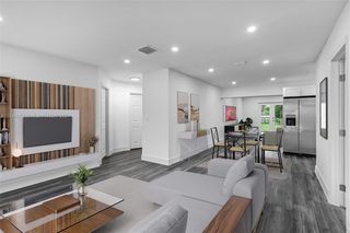 12220 W  Golf Dr, Miami, FL 33167