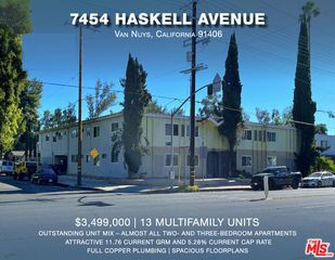 7454 Haskell Ave, Van Nuys, CA 91406