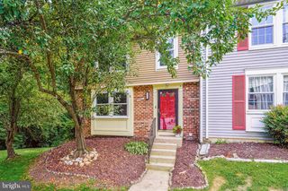 8901 Gutman Ct, Springfield, VA 22153