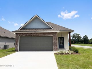 223 Cainwood Ct, Carencro, LA 70520