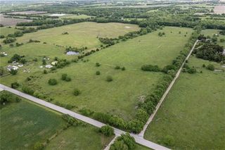 15405 Edgerton Rd, Gardner, KS 66030