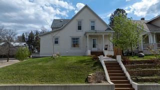 320 5th Ave SE, Minot, ND 58701