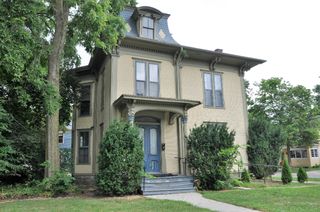 802 W  Kalamazoo Ave, Kalamazoo, MI 49007