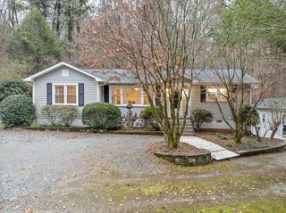 28 Old Highway 5 N, Ellijay, GA 30540