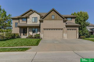 17656 Patrick Ave, Omaha, NE 68116