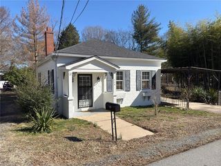 608 Elm St, Eden, NC 27288