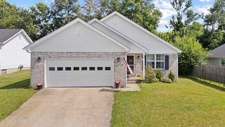 300 Secretariat Dr, Lawrenceburg, KY 40342
