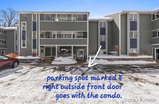 221 Riverfront St #7, Spring Lake, MI 49456