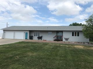 34278 249th St, Chamberlain, SD 57325