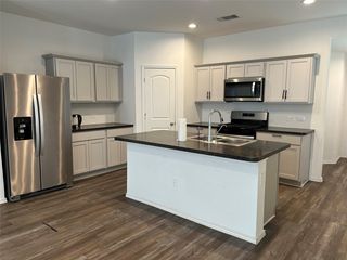 24203 Saddlestone Green Dr, Spring, TX 77373
