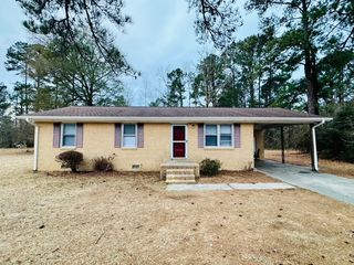 325 Indian Heritage Rd, Lumberton, NC 28358