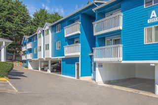 12033 1st Ave S #B101, Seattle, WA 98146