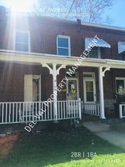 8 N Sycamore Ave, Clifton Heights, PA 19018