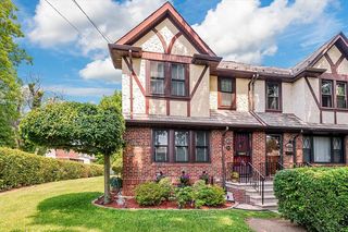 1235 Rhinelander Ave, Bronx, NY 10461