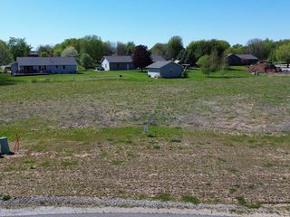 Red Cardinal Dr #15, Greenville, WI 54942