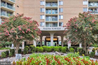 501 Slaters Ln #903, Alexandria, VA 22314