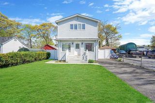 205 Pawnee Street, Ronkonkoma, NY 11779