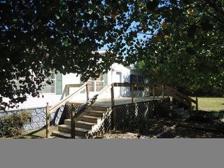8905 Spring Lake Rd, Pine Bluff, AR 71603