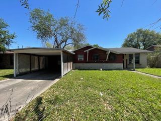 310 S  22nd St, Kingsville, TX 78363