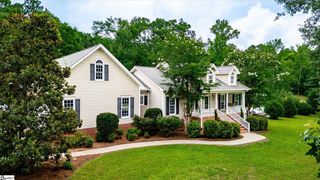 149 Wadsworth Ln, Clinton, SC 29325