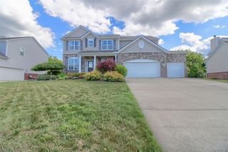 57649 Blossom Valley Trl, New Hudson, MI 48165