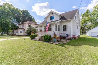 17 W  Madison Ave, Milton, WI 53563