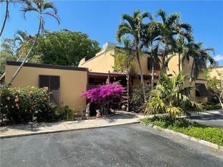 1350 E Golfview Drive #1350, Hollywood, FL 33026