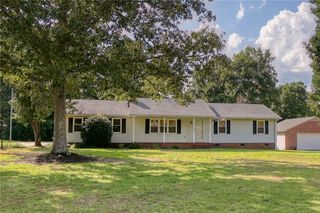 1000 Green Willow Trl, Anderson, SC 29621