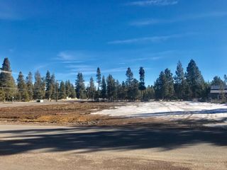 52394 Pine Forest Dr, La Pine, OR 97739