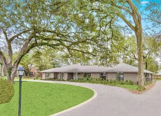 8 Oaklawn Dr, Covington, LA 70433
