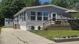 109 S  Vine St, Wilton, IA 52778