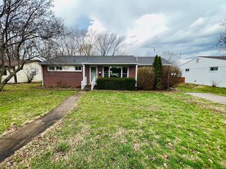 631 Crawford Cir, Sullivan, MO 63080