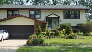 1503 W  Oakmont Rd, Hoffman Estates, IL 60169