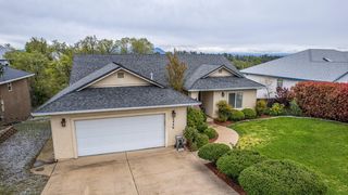 5846 Diamond Ridge Dr, Redding, CA 96003