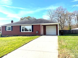 11756 Manor Lake Dr, Independence, KY 41051