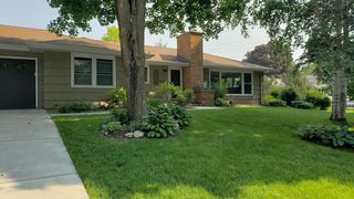 12000 James Rd, Minnetonka, MN 55343