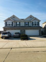 207 Gentian, Savoy, IL 61874